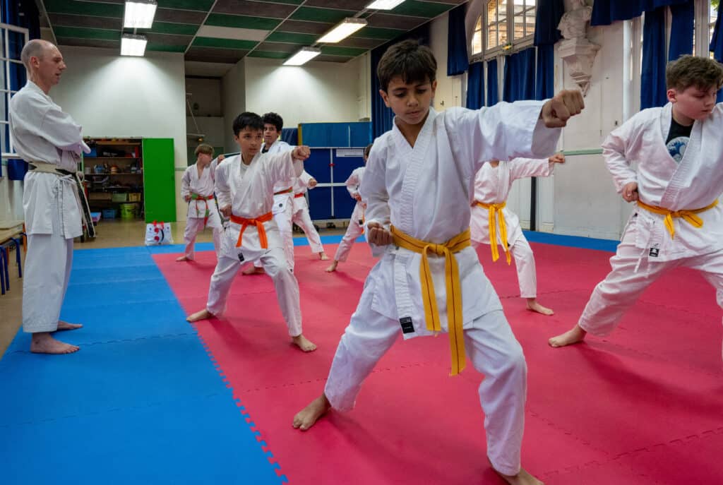 Travail du Kata par les Jeunes de l’École de Karaté du Marais